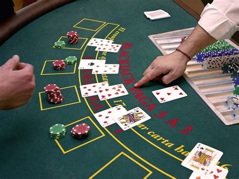 mesa de cassino jogo cartas